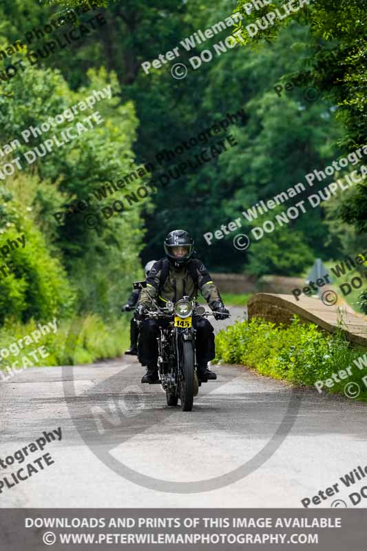 Vintage motorcycle club;eventdigitalimages;no limits trackdays;peter wileman photography;vintage motocycles;vmcc banbury run photographs